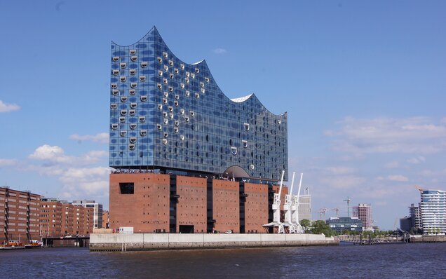 Elbphilharmonie Hambourg au bord de l'eau