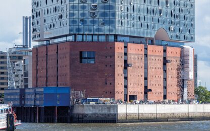bâtiment Elbphilharmonie, port, chantier, Elbe