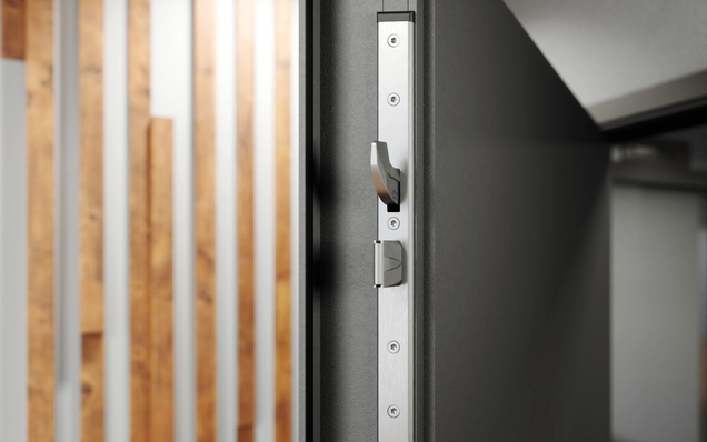 Porte d'entrée d'appartement en métal avec système de verrouillage GU SECURY DR, vue détaillée du double pêne