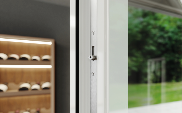 Porte-fenêtre en PVC avec système de verrouillage GU SECURY SZ-R, vue détaillée du pêne roulant